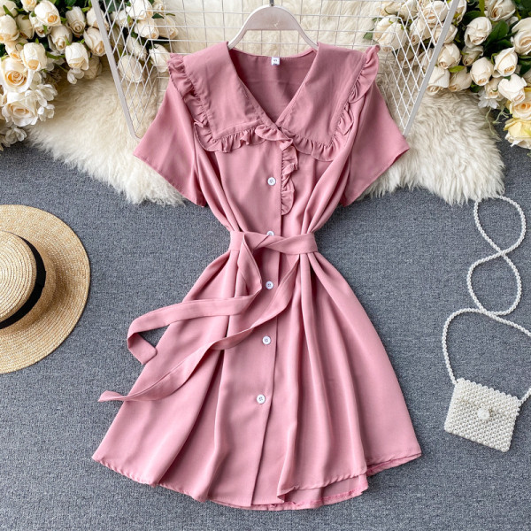 Női alkalmi ruha gombokkal és rövid ujjú rózsaszín, fekete, bézs és zöld színben