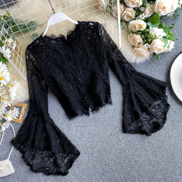 Modern női csipke ing kerek nyakkivágással és lótusz ujjú fehér és fekete színben