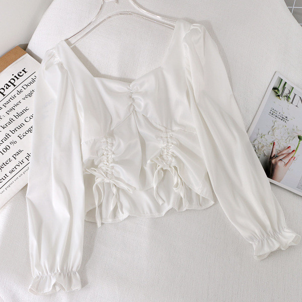 Női szatén blúz szögletes nyakkivágással és megkötővel