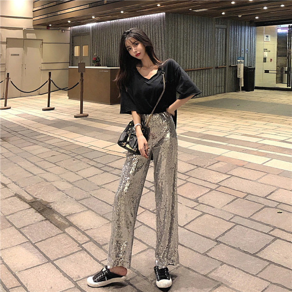 Γυναικείο παντελόνι με γυαλιστερό εφέ - κλασικό  μοντέλο