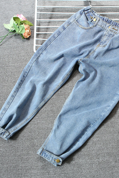 Moodsad kõrge vöökohaga naiste teksad – suurused kuni 5XL