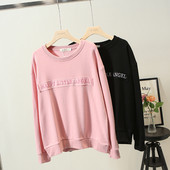 Νέο μοντέλο γυναικεία μπλούζα  με μακριά μανίκια και οβάλ ντεκολτέ