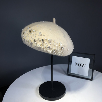 Stílusos gyapjú női barett típusú kalap gyöngyökkel