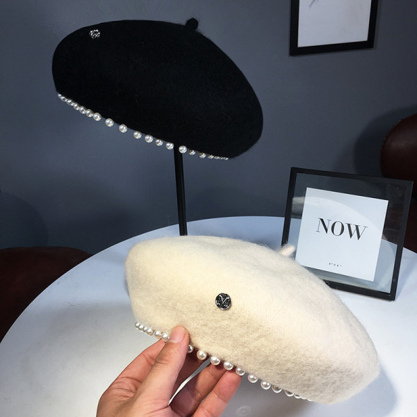 Gyönggyel díszített női gyapjú barett