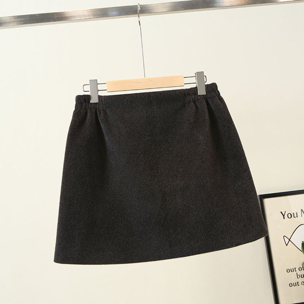 Modern női téli szoknya cipzárral és zsebekkel