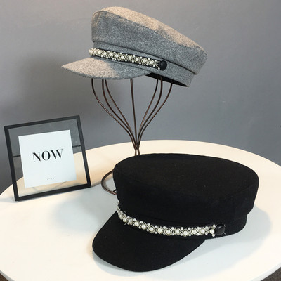 Šiuolaikinės moteriškos žieminės kepurės tipo kepuraitės su skydeliu ir perlais