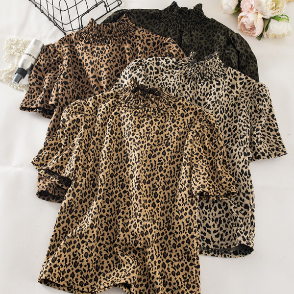 Ρετρό στυλ γυναικεία μπλούζα με κοντό μανίκι και λεοπάρδαλη πριντ σε καφέ, μπεζ και μαύρο χρώμα