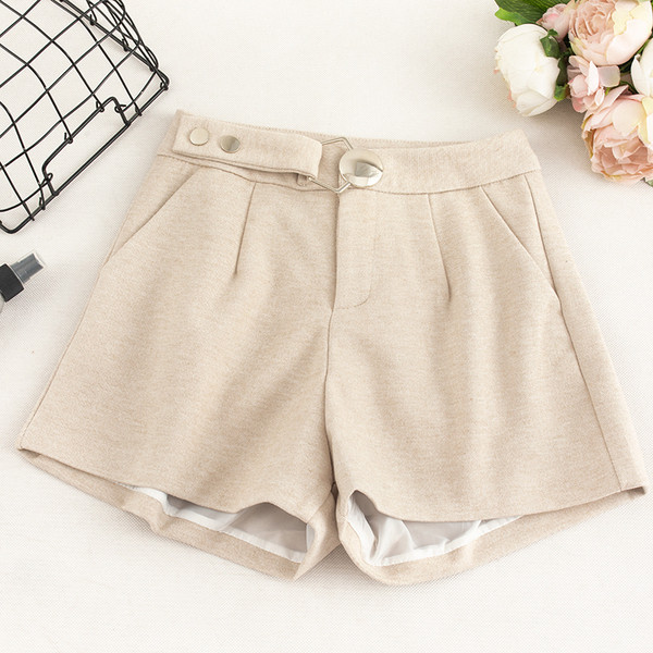 Őszi-téli magas derekú rövidnadrág barna, bézs és fekete színben