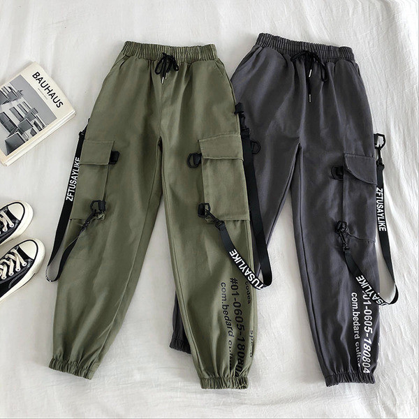 Alkalmi női nadrág magas derékkal és zsebekkel