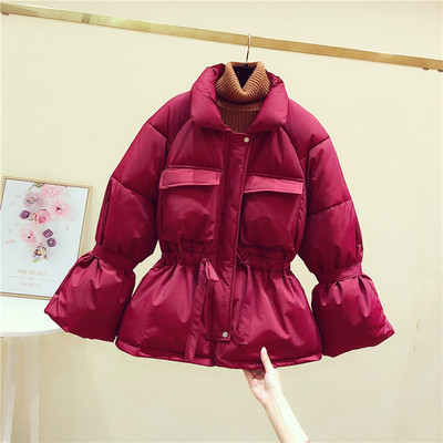 Új modell téli női kabát testhezálló modell derékkötővel