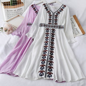 Uue mudeliga naiste kleit spitsikaelusega, tikandite ja lootosevarrukatega