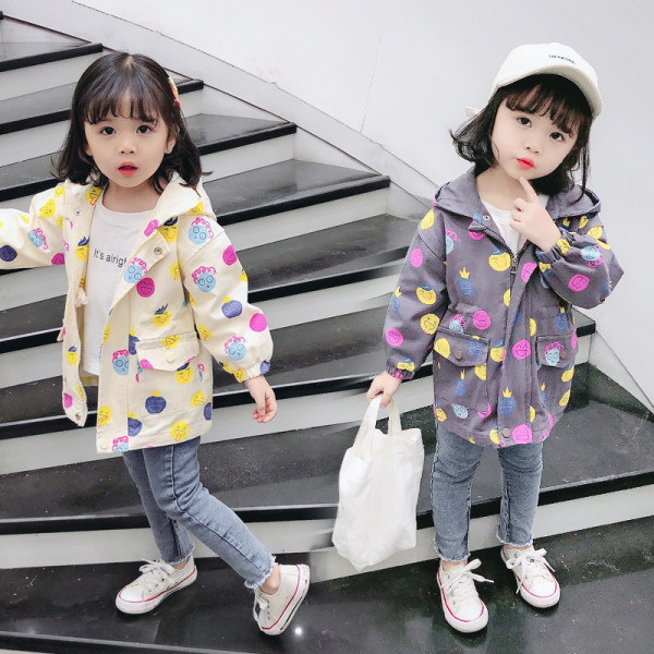 Napi gyerekkabát lányoknak kapucnival és zsebekkel