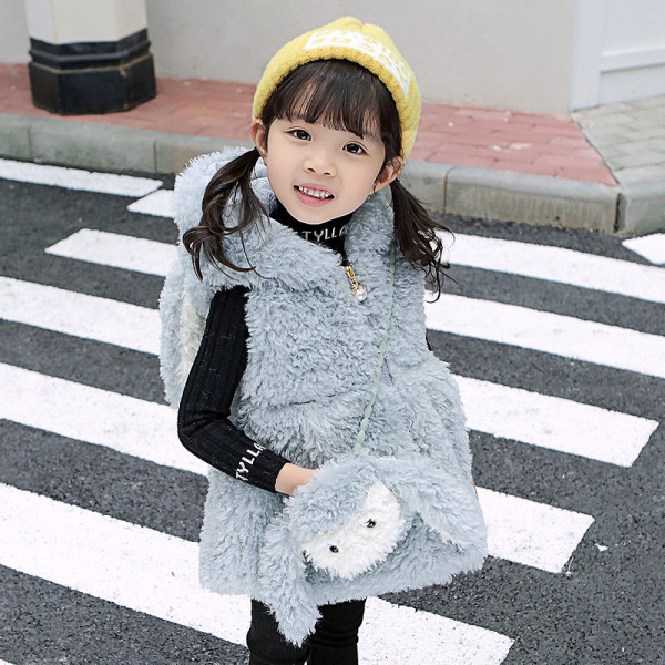 Modern gyerekmellény lányoknak kapucnival és 3D elemekkel