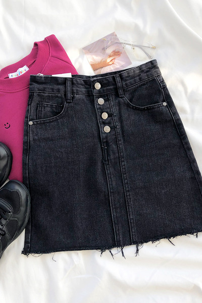 Ajakohane kõrge vöökoha ja nööpidega naiste teksaseelik