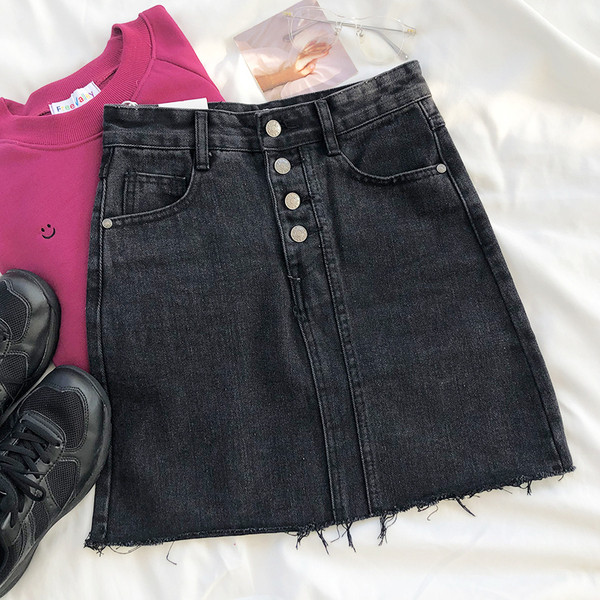 Ajakohane kõrge vöökoha ja nööpidega naiste teksaseelik