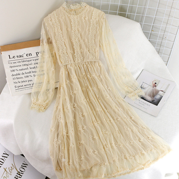 Moderna ženska haljina sa čipkom i dugim rukavima