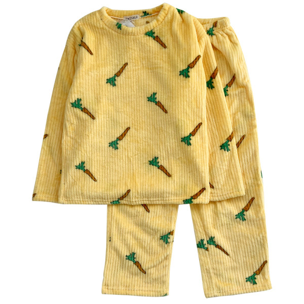 Téli női puha pizsama két részből, sárgarépa mintával