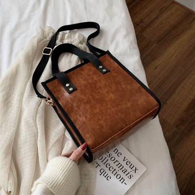 Μοντέρνα γυναικεία τσάντα με ψηλή χωρητικότητα