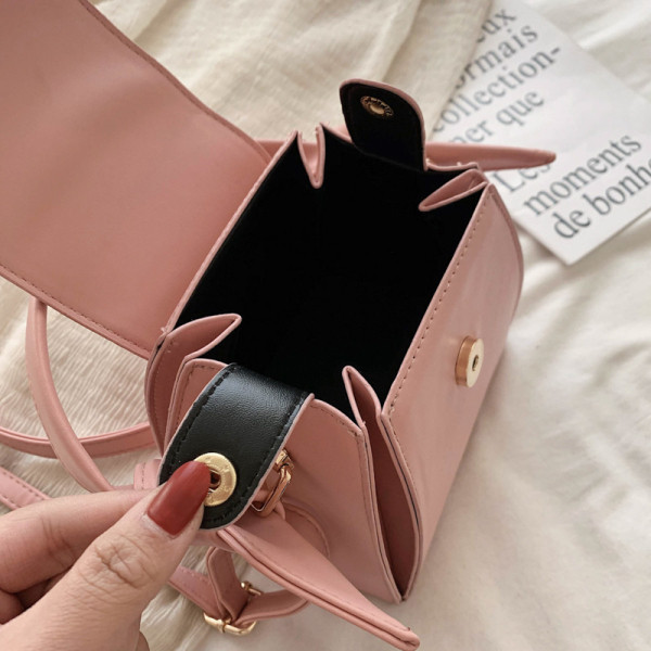 Retro női bőrtáska rövid és hosszú füllel