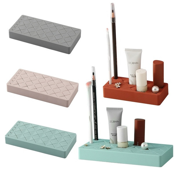 Практична силиконова поставка с 24 места подходяща за гримове, моливи и тоалетни принадлежности