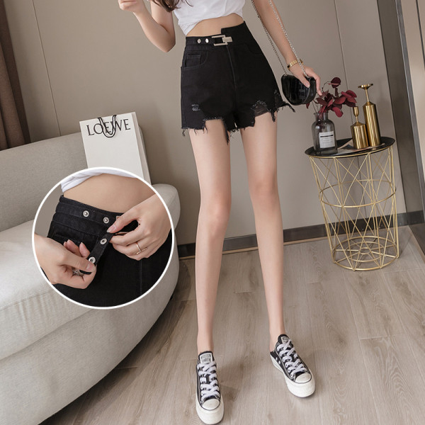 Aszimmetrikus farmer rövidnadrág szakadt motívumokkal és csattal