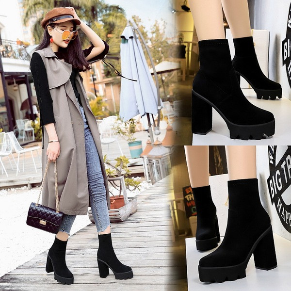 Öko velúrból készült modern női csizma, magas, vastag sarokkal