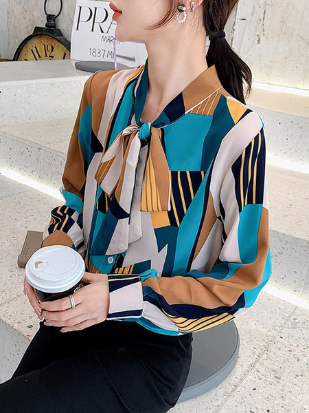 Stílusos női többszínű ing gallérral, szalaggal