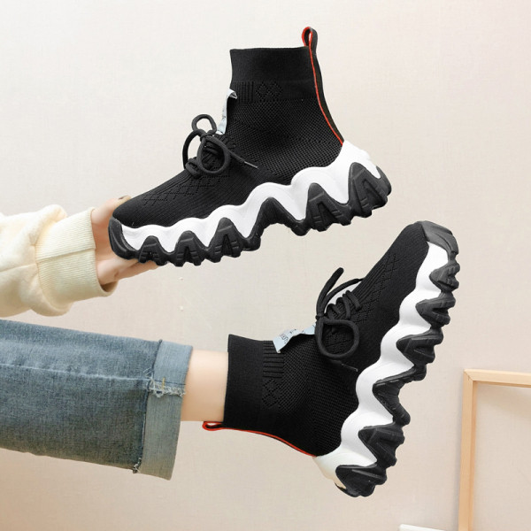 Μοντέρνα γυναικεία αθλητικά παοπύτσια κάλτσες με σκληρή σόλα κατάλληλ για κάθε εποχή