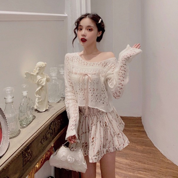 Σύντομη ευρεία δεμένη λεπτή δεμένη πουλόβερ