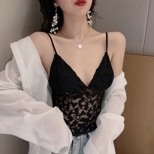 Új modell csipke felső háromszög alakú kupával és vékony pántokkal