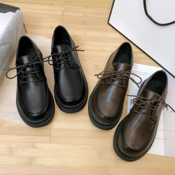 Ženske casual cipele sa ravnim đonom i vezicama - od eko kože u crnoj i smeđoj boji