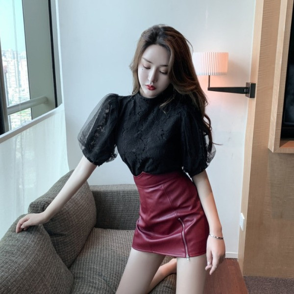 Γυναικεία δαντελένια δαντέλα με κοντό μανίκι