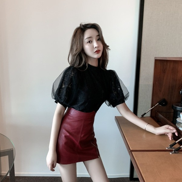 Γυναικεία δαντελένια δαντέλα με κοντό μανίκι