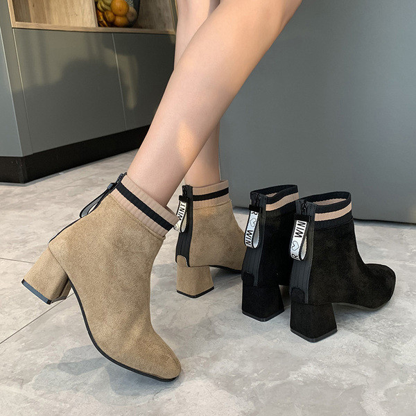 Modern női velúr csizma vastag sarkú hegyes modellel