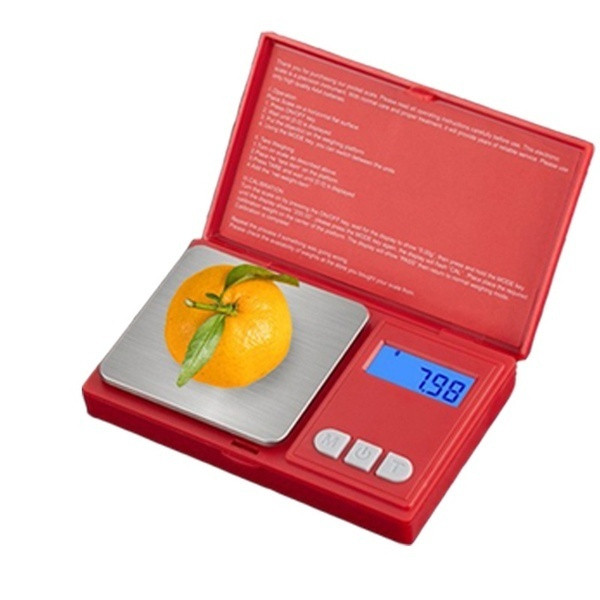 Прецизна кухненска везна с капак, LCD дисплей и седем различни единици за измерване