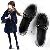 Alkalmi női bőrcipő lapos talppal és szalaggal