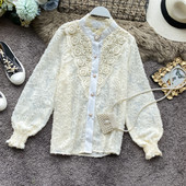 Retro női sifon ing csipke elemekkel és gyöngygombokkal