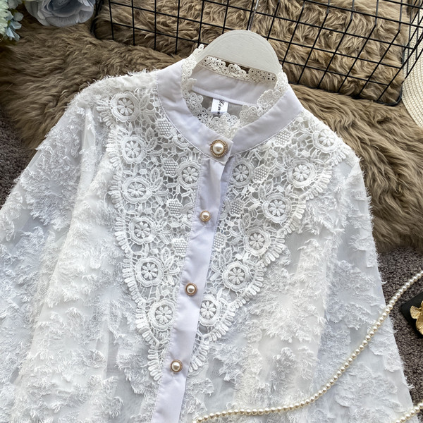 Retro női sifon ing csipke elemekkel és gyöngygombokkal