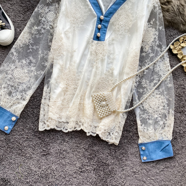 Retro női csipke ing spitz nyakkivágással és gombokkal